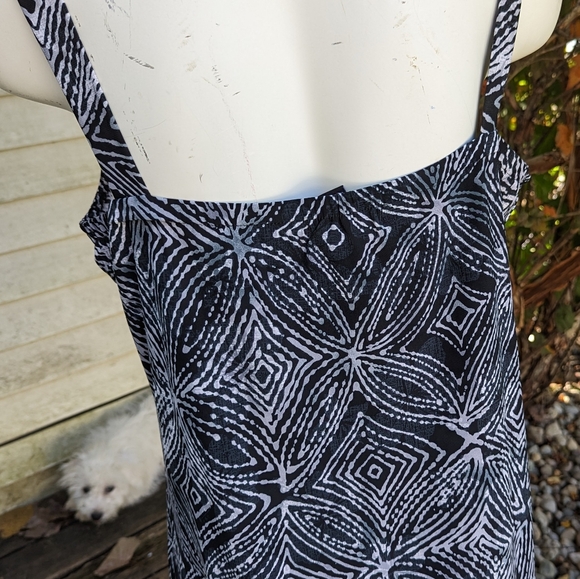 Women's Carole Little Vneck Black Knit Cami Sz XL - Picture 3 of 4